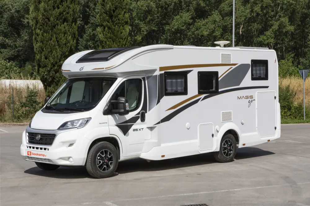 Magis 68 XT