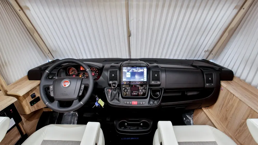 Euramobil Integra Line 720 EB