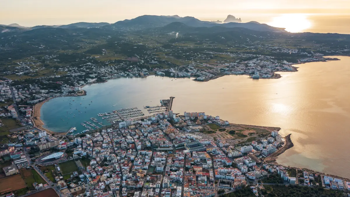 PÓŁNOCNA IBIZA, SANT ANTONI