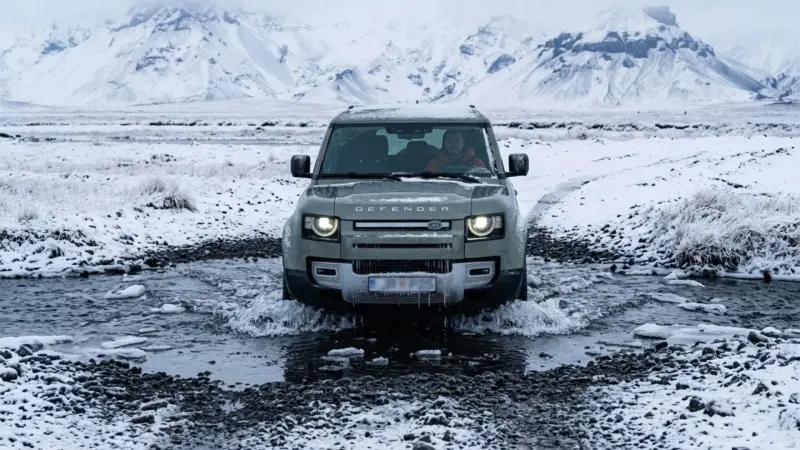 ICELAND ELEMENTS. PIĘĆ ŻYWIOŁÓW ZIMOWEJ ISLANDII